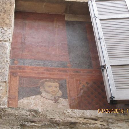 Ferienwohnung Antica Corte, Bilocale Nel Centro Storico Di Como Exterior foto
