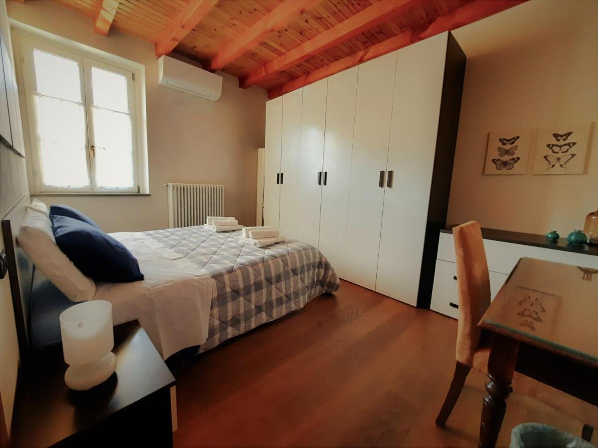 Ferienwohnung Antica Corte, Bilocale Nel Centro Storico Di Como Exterior foto