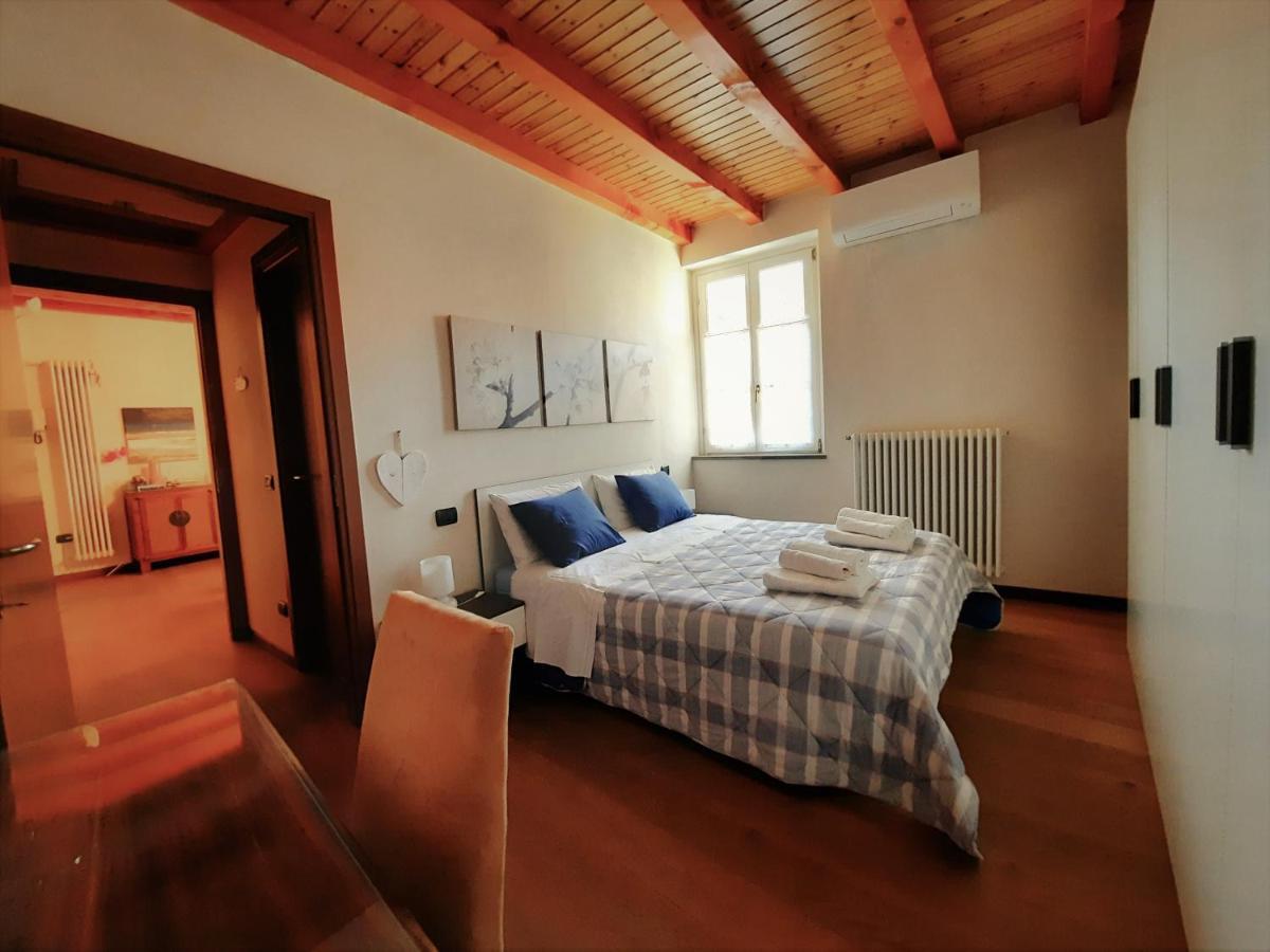 Ferienwohnung Antica Corte, Bilocale Nel Centro Storico Di Como Exterior foto